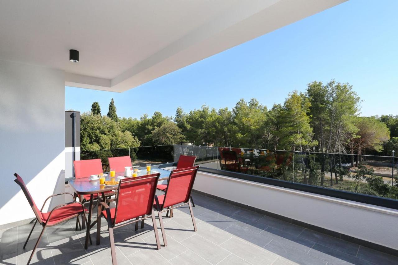 Villa Ankora 1 With Heated Pool Biograd Na Moru Exterior foto