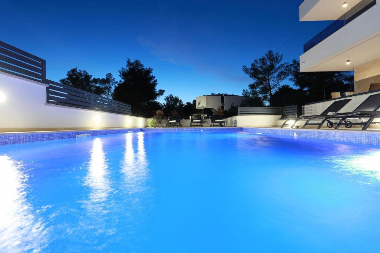 Villa Ankora 1 With Heated Pool Biograd Na Moru Exterior foto