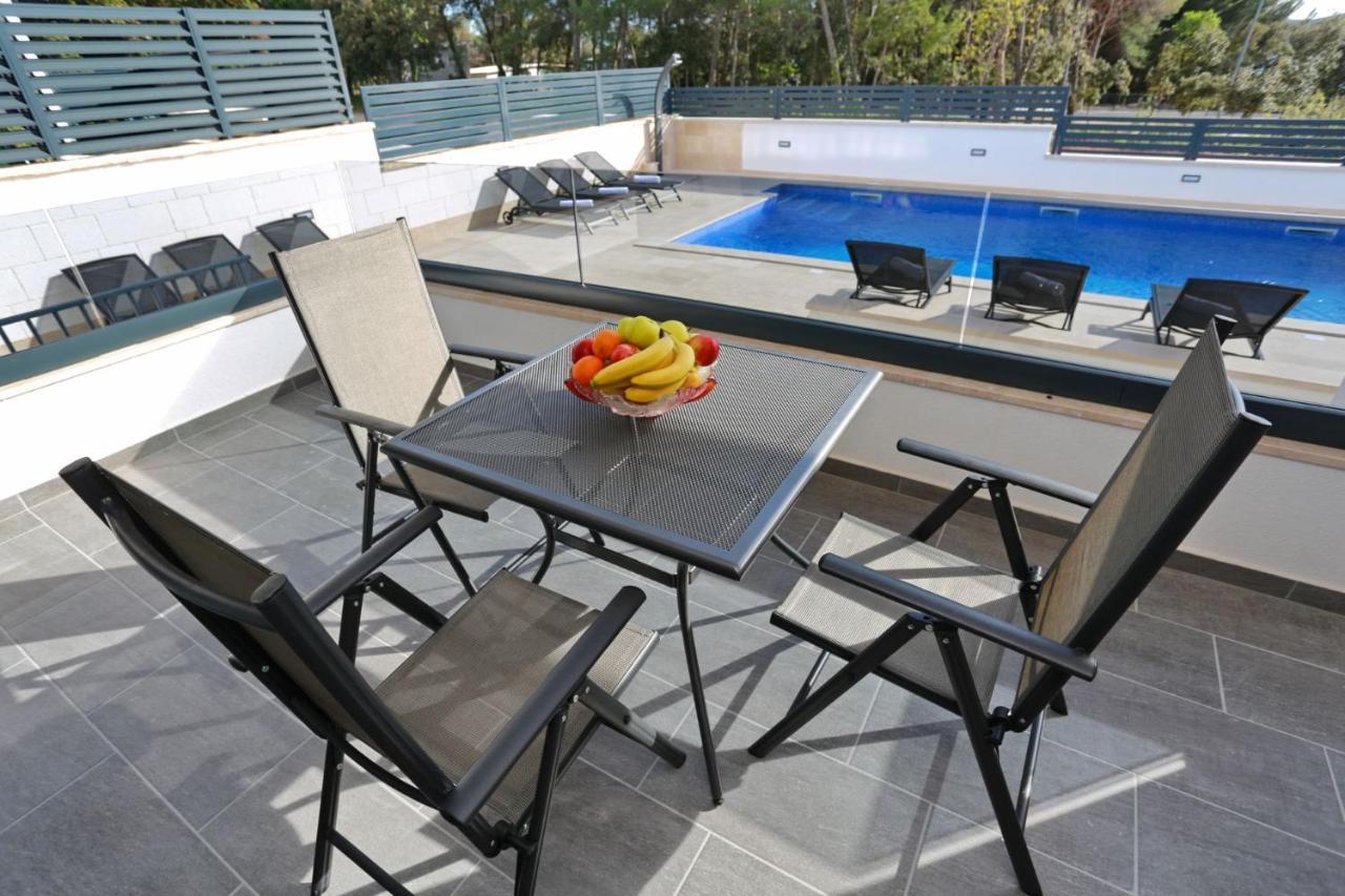 Villa Ankora 1 With Heated Pool Biograd Na Moru Exterior foto